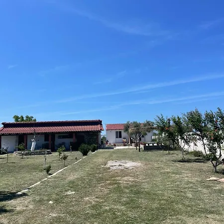 Diarla's 1 Сasa de vacaciones Fier