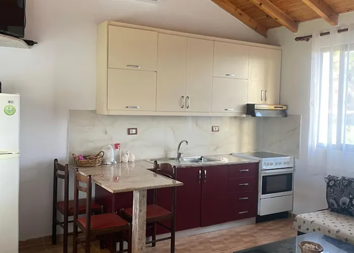 Diarla's 1 Vakantiehuis Fier